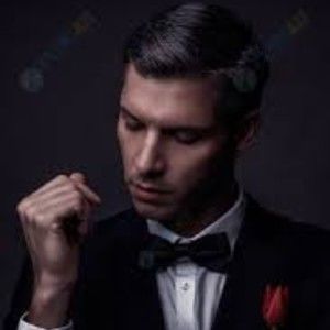 Meet your Posher, Gregory